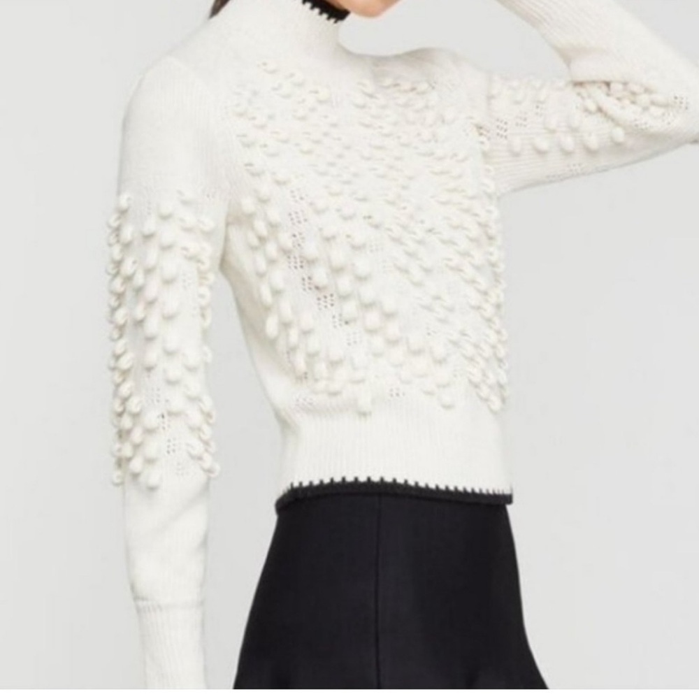 BCBGMaxAzria popcorn Sweater with Textured Design